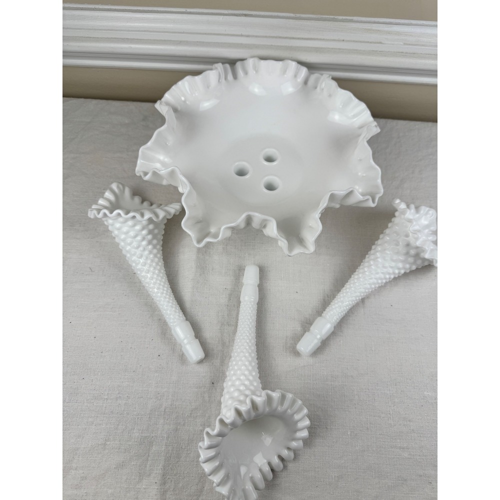 Fenton White Milk Glass Hobnail 3-Horn Epergne Ruffled Centerpiece Vase 4-Piece - Picture 8 of 8